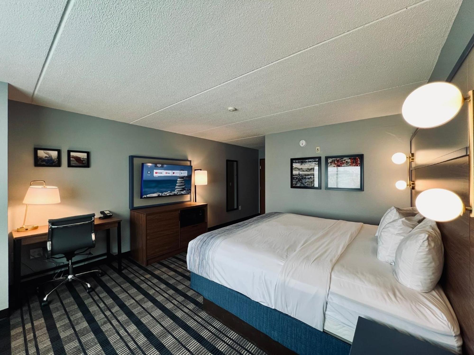 Americinn By Wyndham Beaver Dam Exterior foto